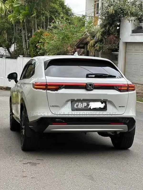 Honda Vezel Z 2025
