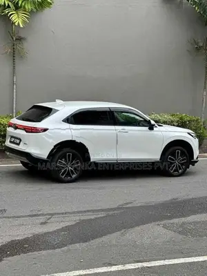 Honda Vezel Z 2025