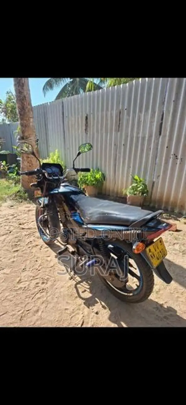 TVS Metro 2010