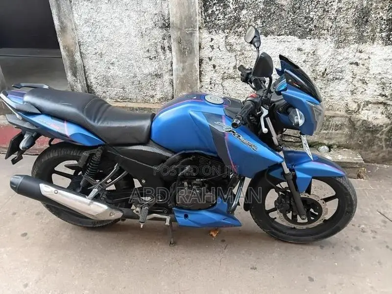 TVS Apache 2017
