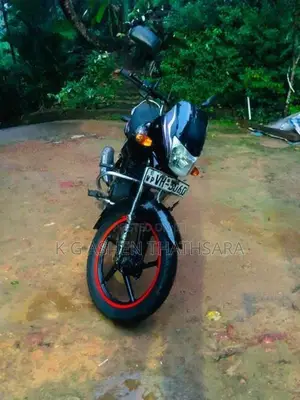 Bajaj Platina 100 ES 2014