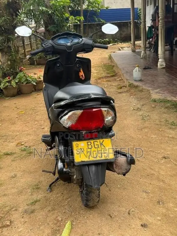 Honda Dio 2018