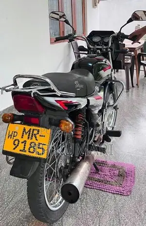 Bajaj CT100 2006