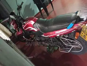 TVS Metro 2015