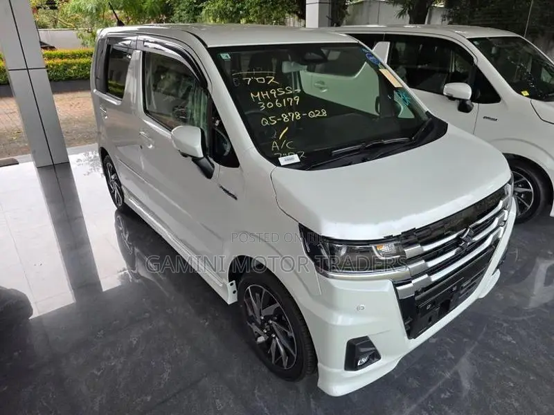 Suzuki Wagon R ZX 360 cam 2026