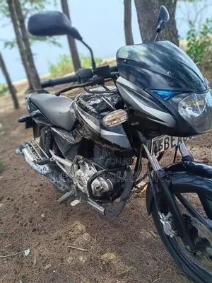 Bajaj Pulsar 150 2017