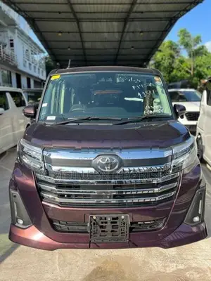 Toyota Roomy Custom G Turbo 2024