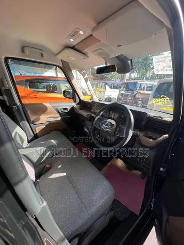 Nissan Roox 2022