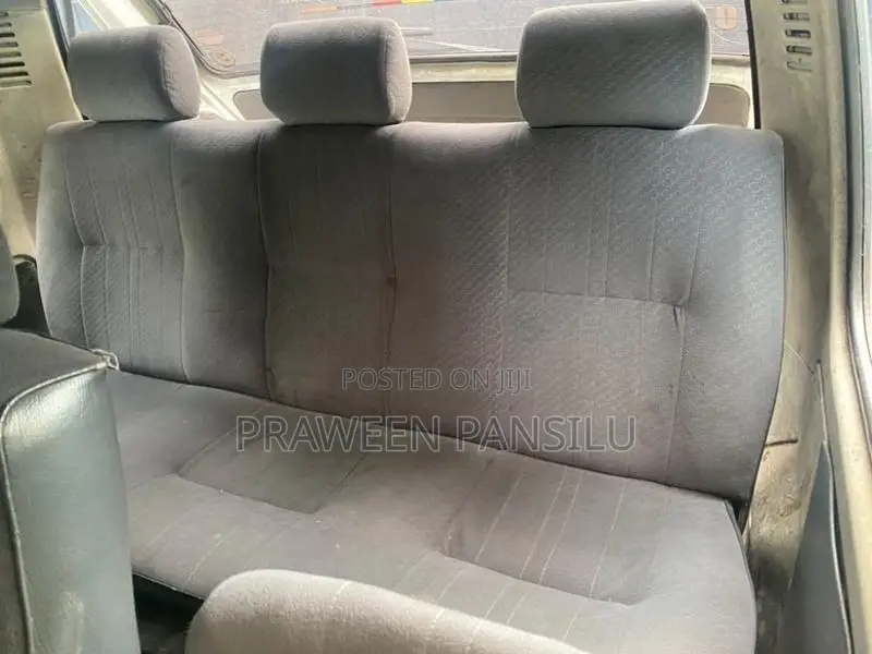Adjustable Seat Set