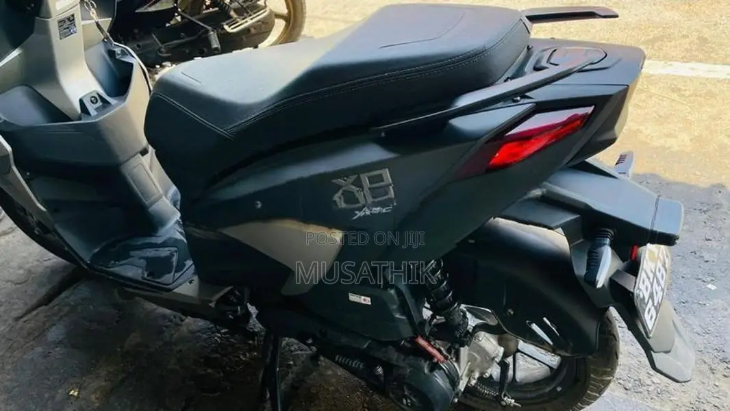 Hero XOOM 125R 2026