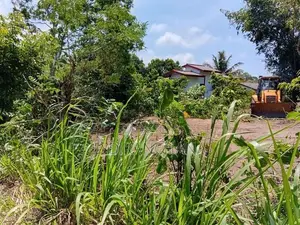 කැකණදුර දුම්රිය ස්ථානයට ආසන්නව අගනා බිම් කොටසක්