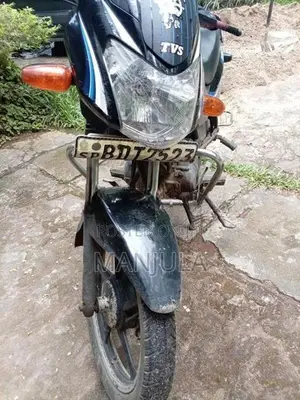 TVS Metro 2016