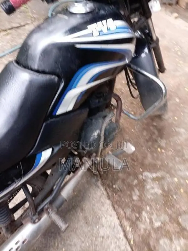 TVS Metro 2016