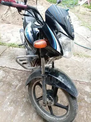 TVS Metro 2016