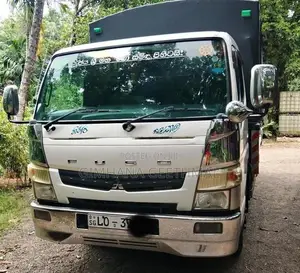 Mitsubishi Canter 14.5ft Dunu 2014