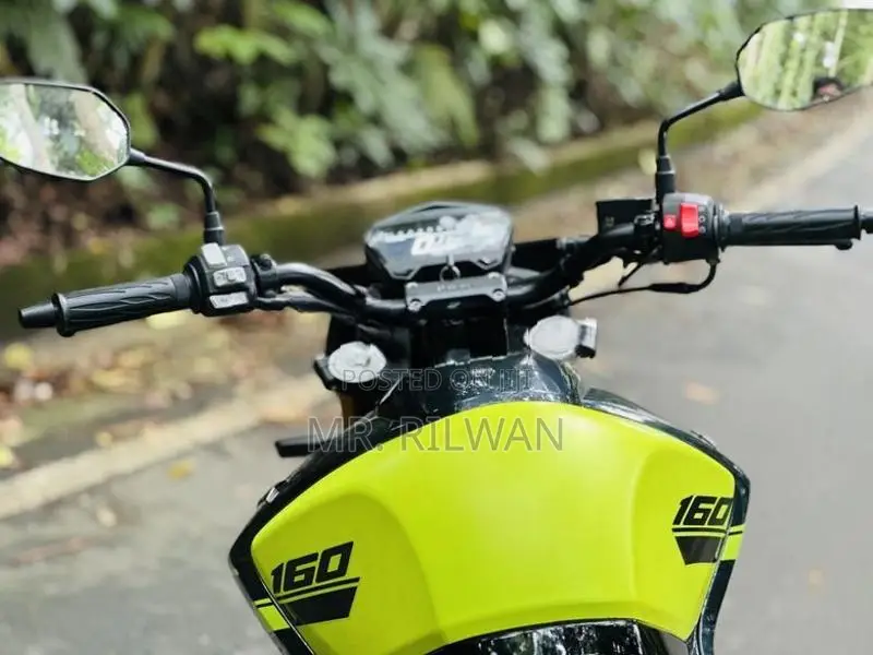 Hero Hunk 160R 2026