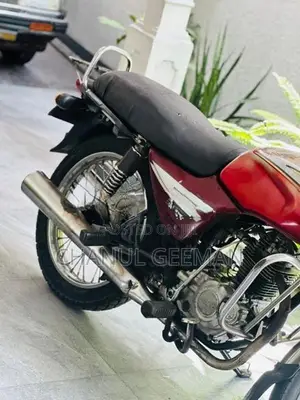 Bajaj Boxer 2003