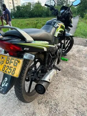 TVS Metro 2017