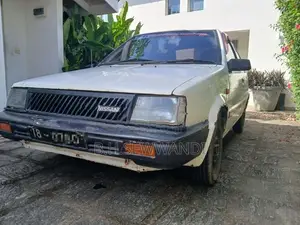 Nissan March 1988