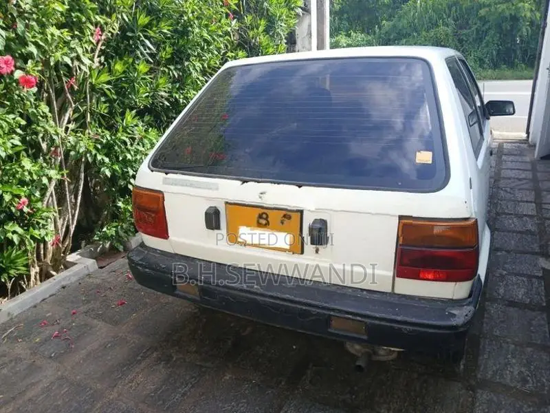 Nissan March 1988
