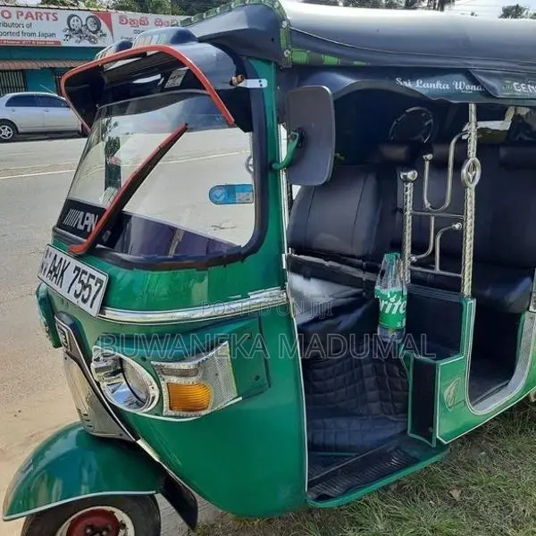 Bajaj RE 4 Stroke 2013