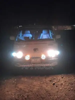 Toyota LH30 1982 1990