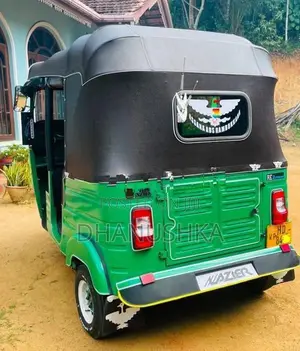 Bajaj RE 2003
