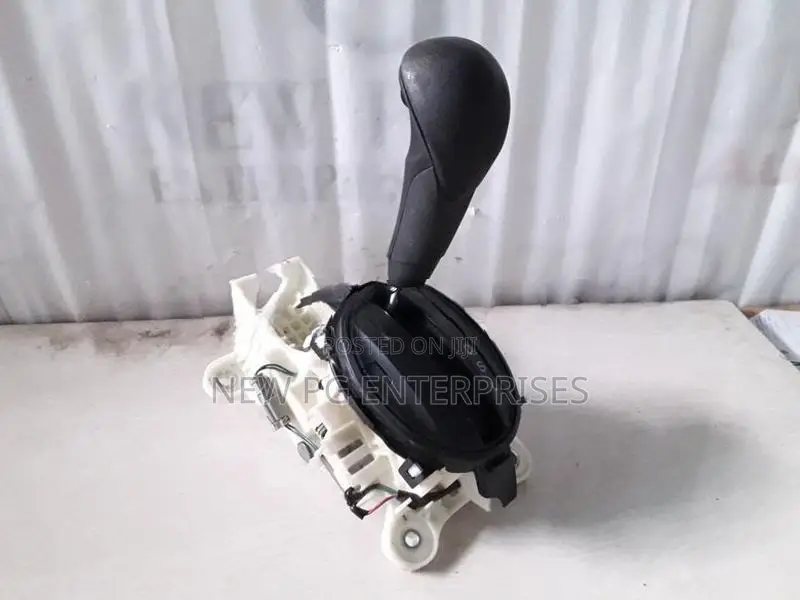 Honda Fit Shuttle GP2 Gear Shifter Automatic