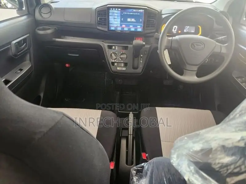 Daihatsu Mira L Safety 2025