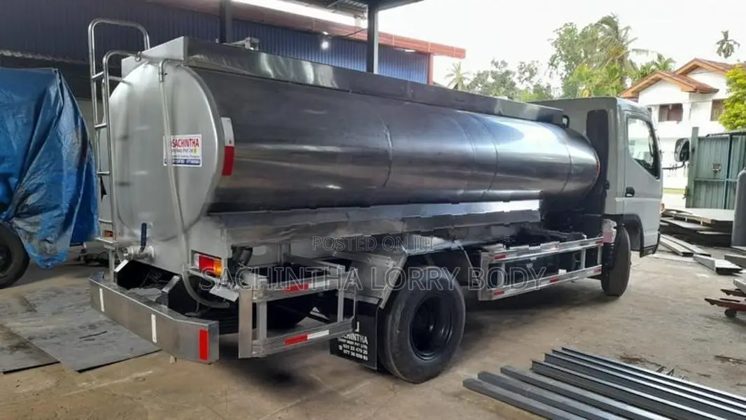 SS BOWSER 5000L