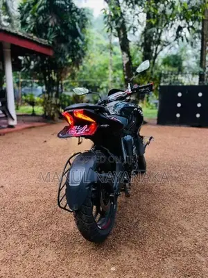 Bajaj Pulsar NS160 2025
