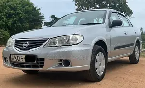 Nissan Sunny N17 2011