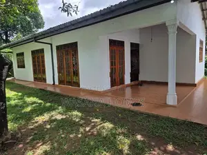 City Limit House for Sale Talawathugoda