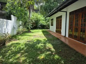 City Limit House for Sale Talawathugoda