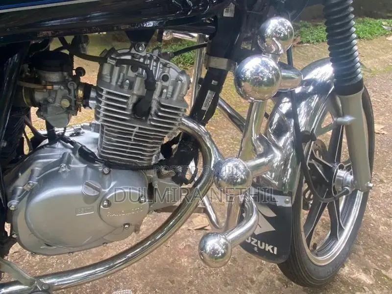 Suzuki GN 125 2025