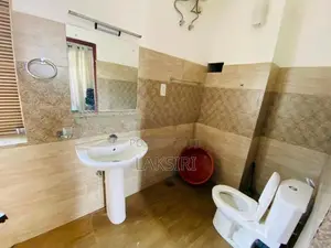 Nugegoda Melda Place Solar Electricity Furnished Luxury House Rent