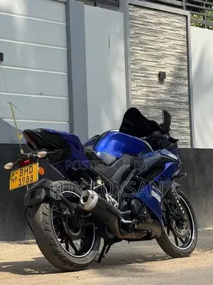 Yamaha R15 2018