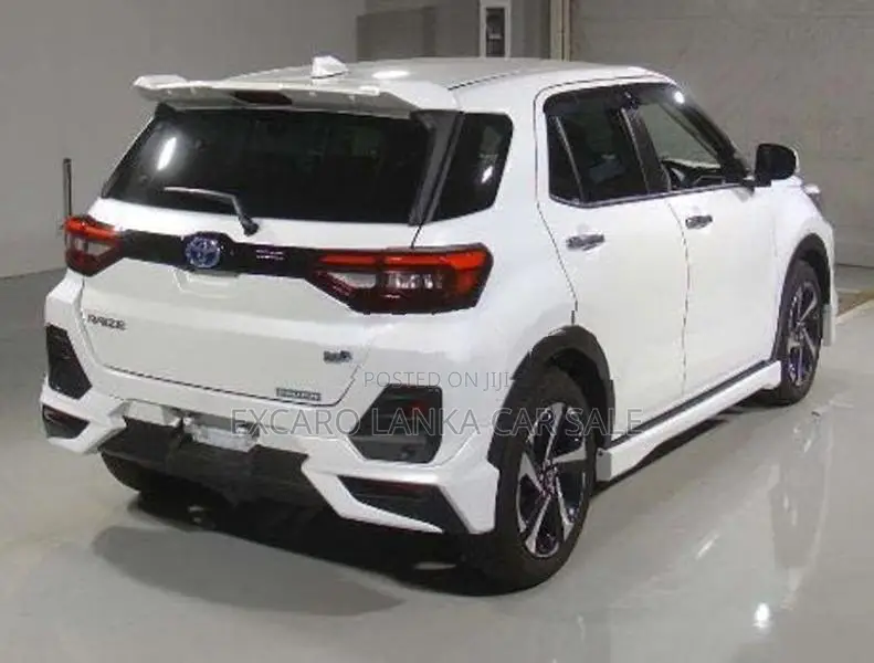 Toyota Raize Z Hybrid 2025
