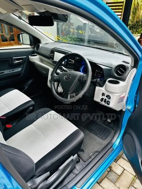 Daihatsu Mira G Limited 2024