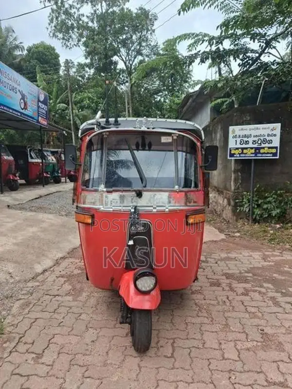 Bajaj RE threewiler 2004