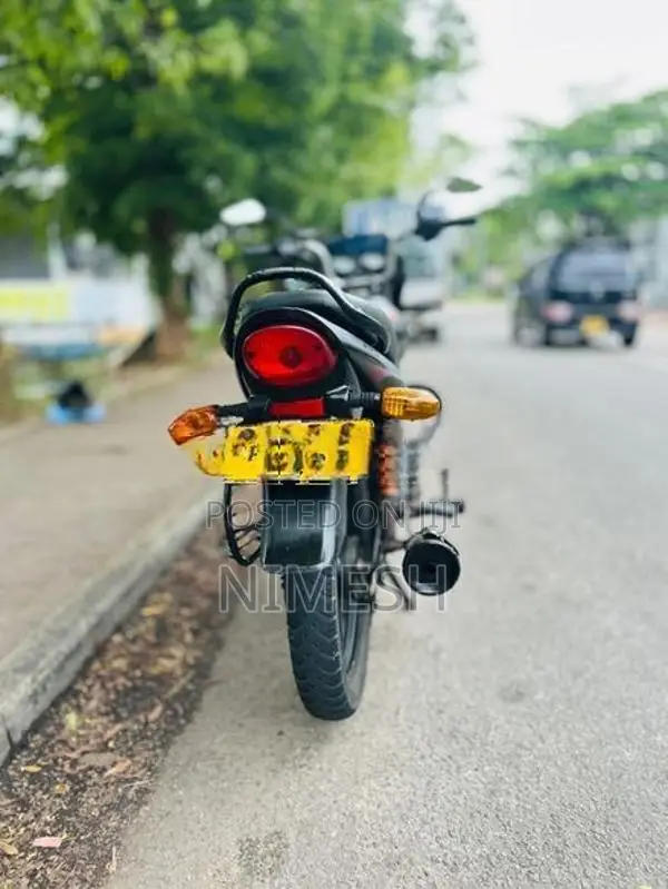 Bajaj Platina 125 2011