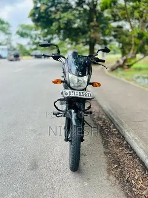 Bajaj Platina 125 2011