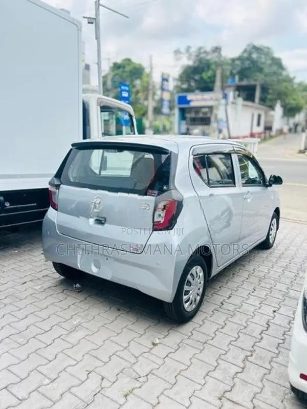 Daihatsu Mira ES-L 2023