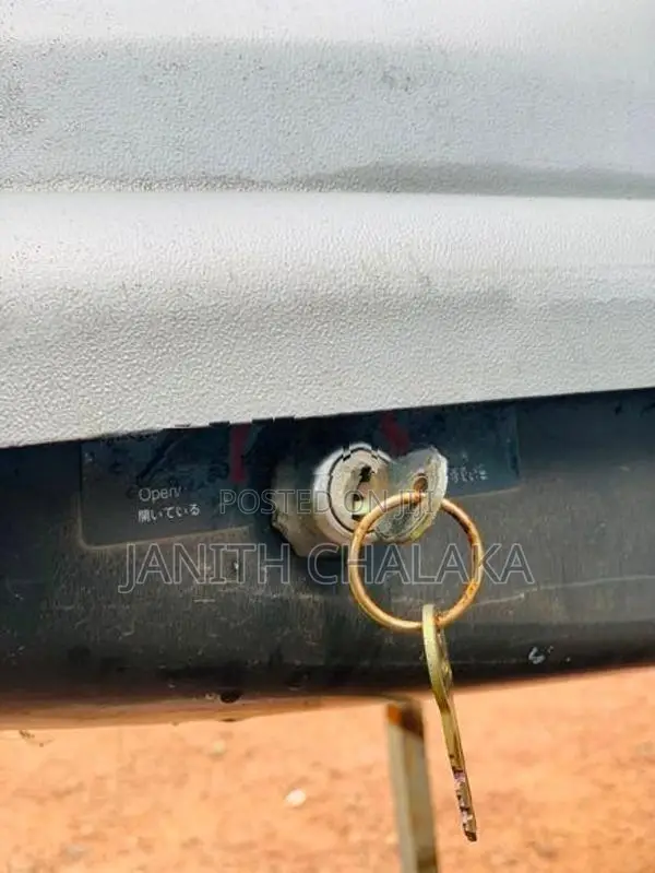 Vehicle Rooftop Cargo Box