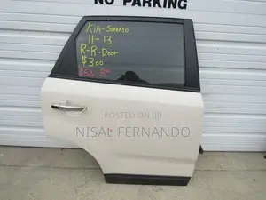Kia Sorento 2012 Rear Door Panel ( Only )