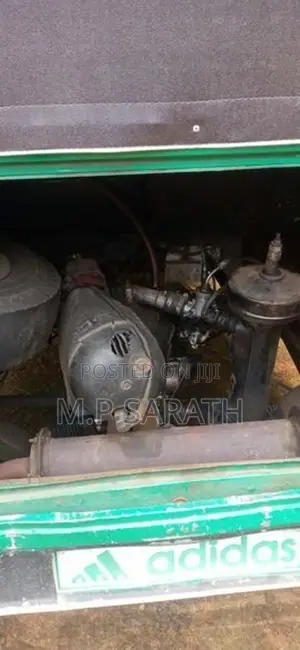 Bajaj RE Three Wheeler 2004