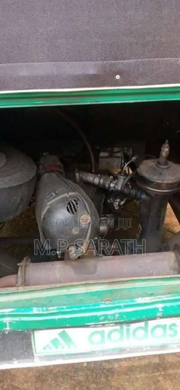 Bajaj RE Three Wheeler 2004