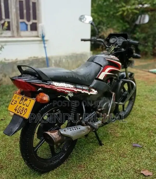 TVS Metro Plus 2015