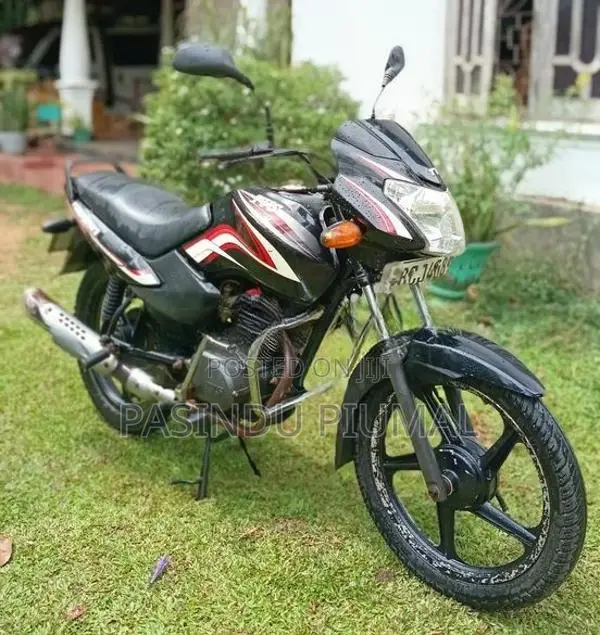 TVS Metro Plus 2015