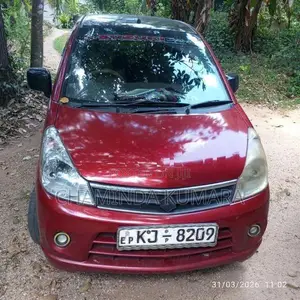 Suzuki Estilo 2010